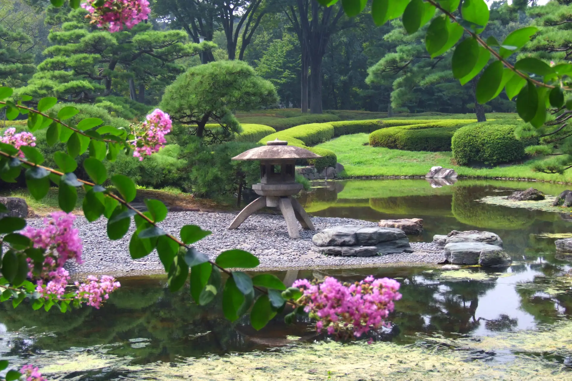 Japanischer Garten Gestaltungsideen: Harmonie und Ästhetik im eigenen Garten