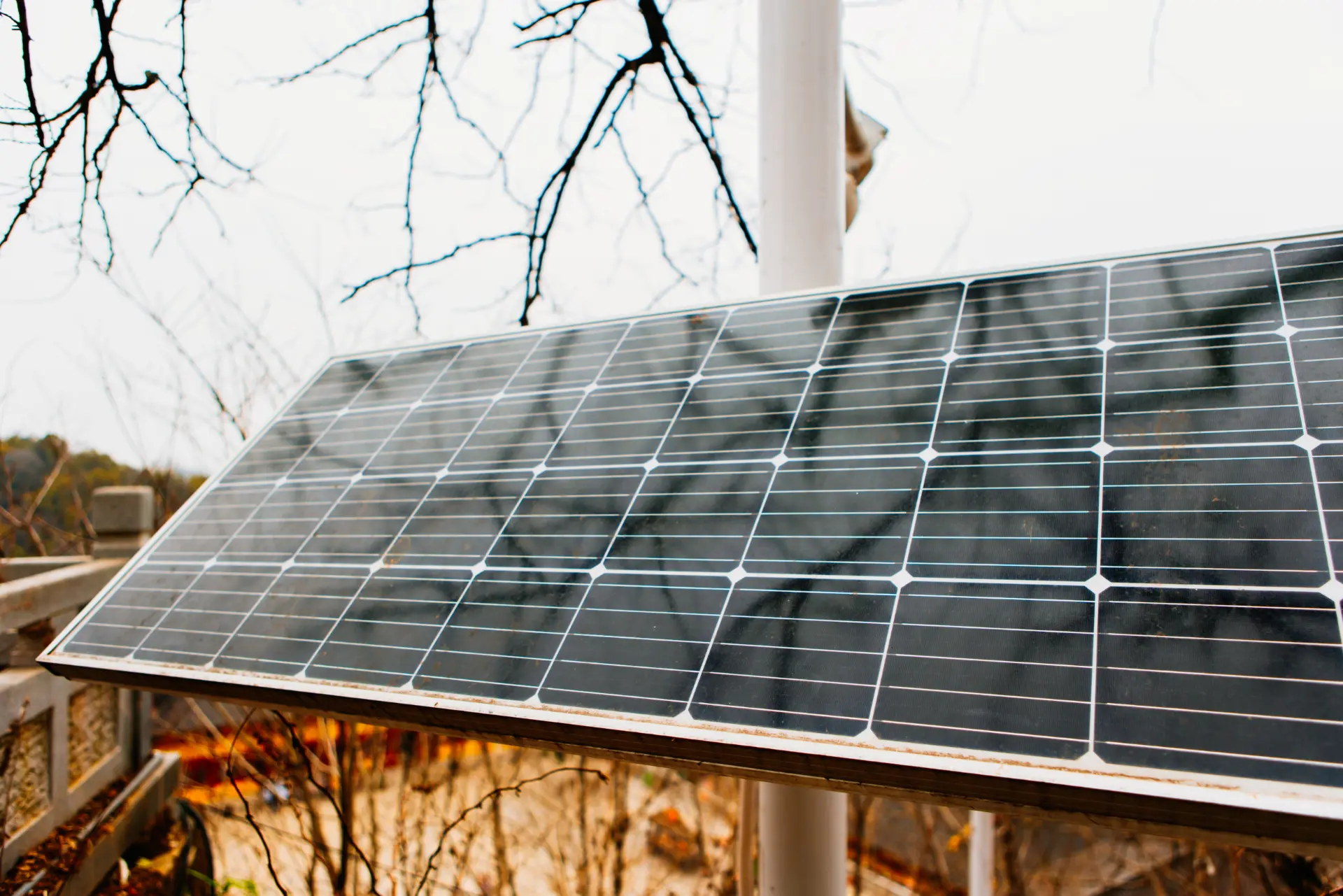Der ultimative Leitfaden für PV Überspannungsschutz in Solaranlagen