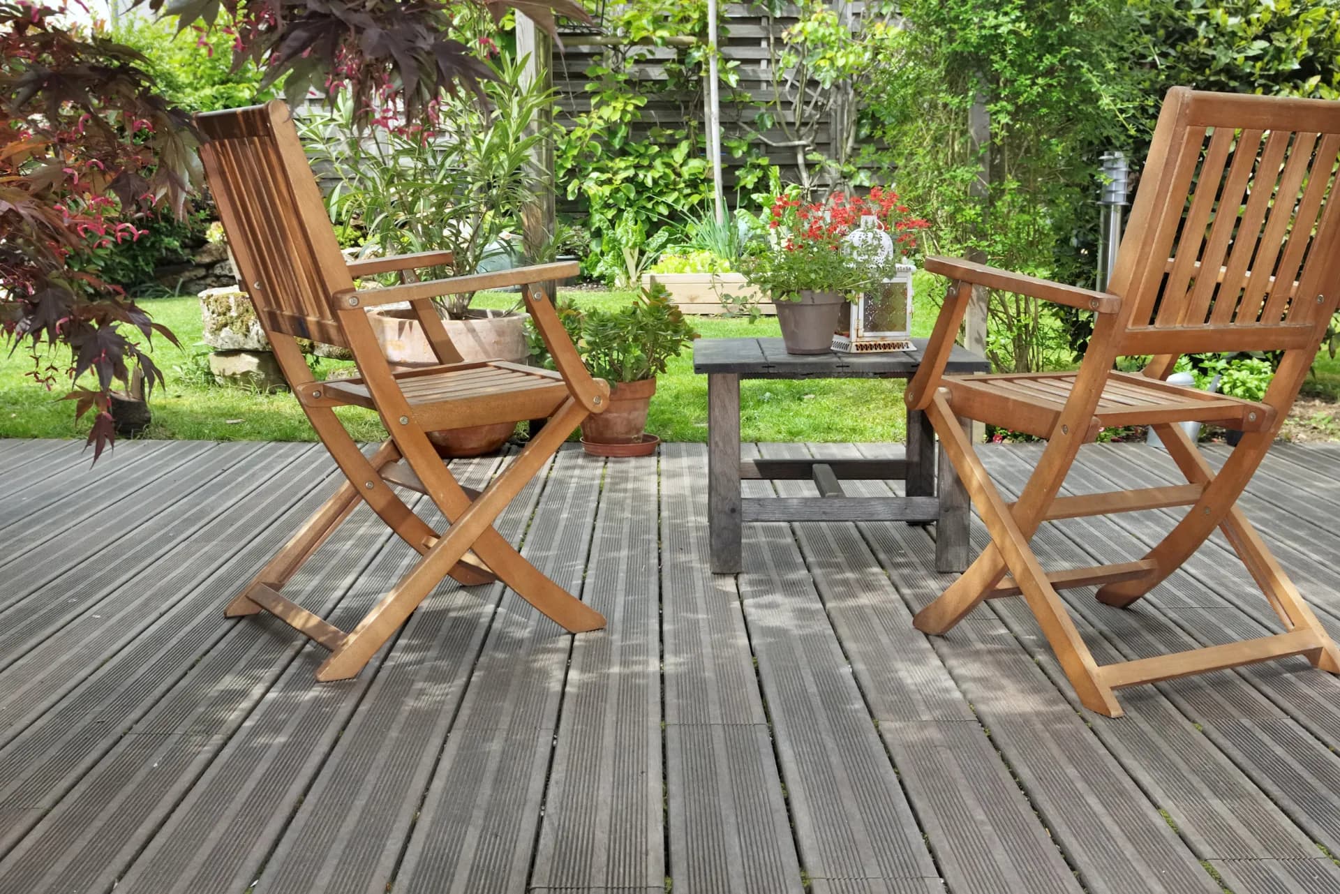 Die besten Gartenstühle für Balkon &amp; Terrasse