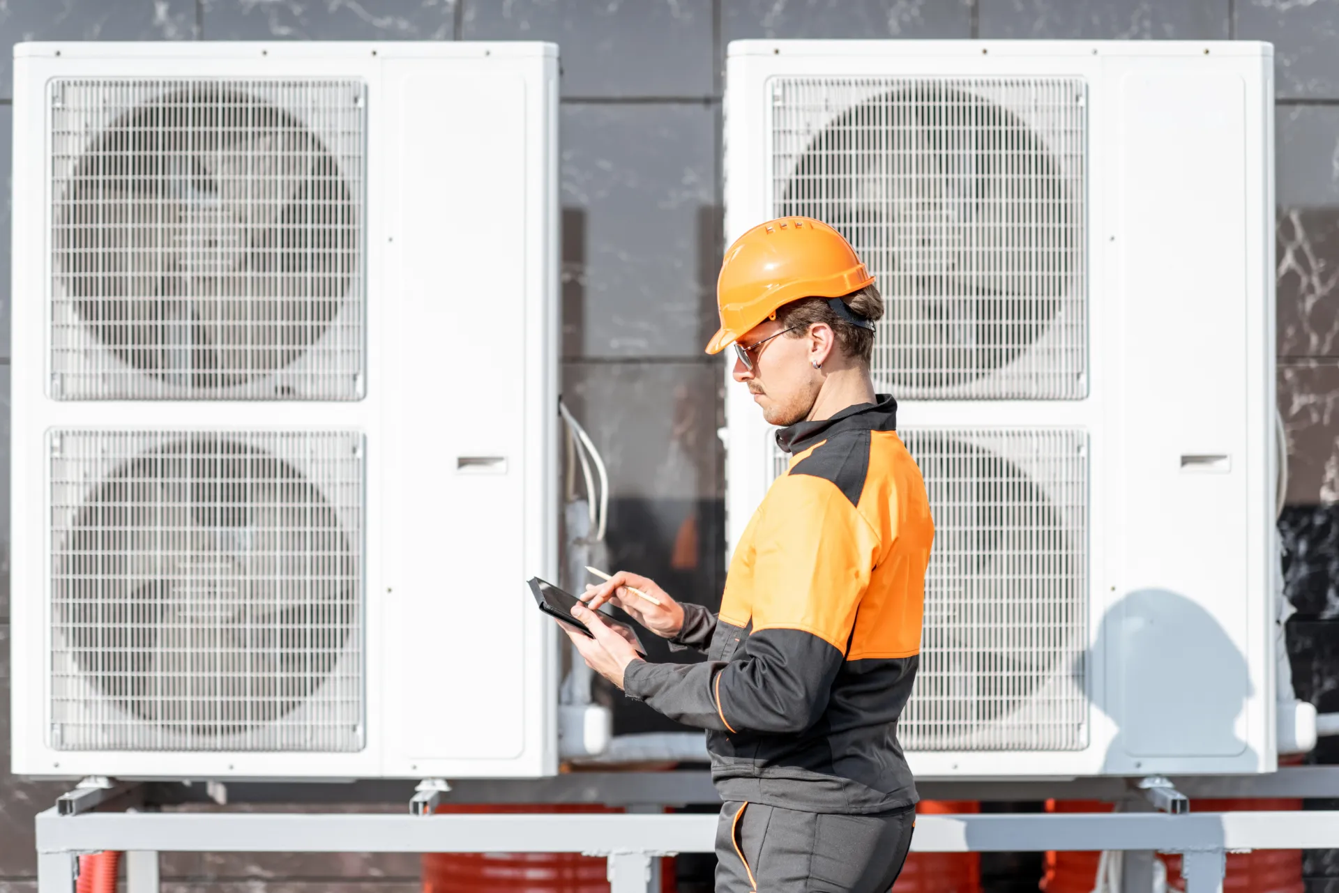 Wärmepumpe Heizkörper: Tipps für effiziente Kombination und Betrieb